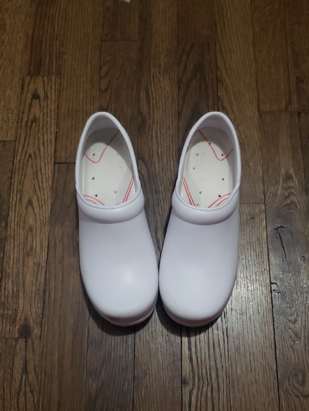 Nursing Slip-On Clog Shoes - White